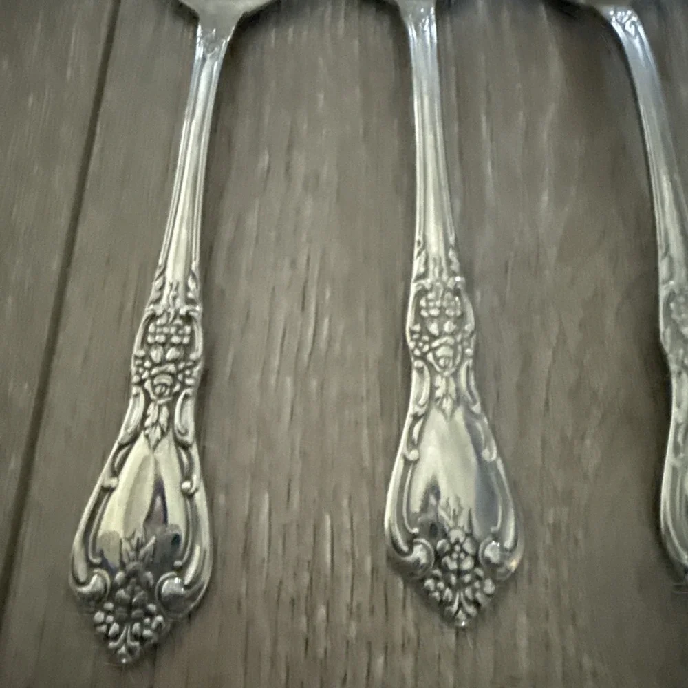 5 PCs Oneida KENNETT SQUARE Stainless Oval Place Soup Spoons Distinction‎ Deluxe